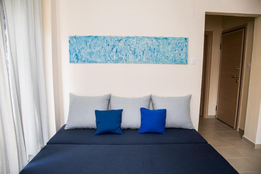 Blue Theros Apartments Paralia Dionisiou Zewnętrze zdjęcie