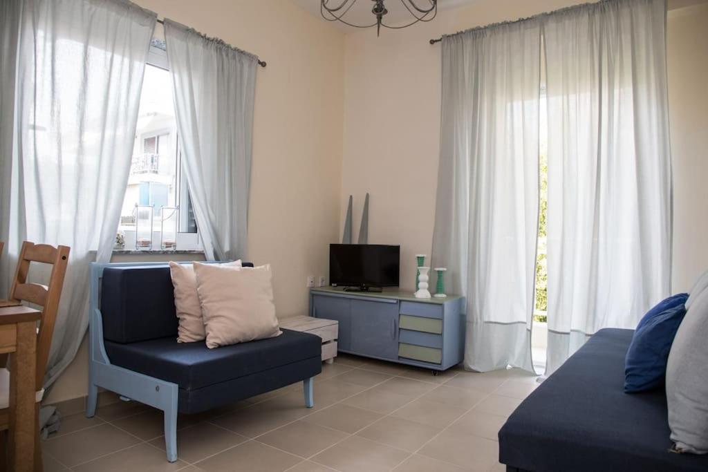 Blue Theros Apartments Paralia Dionisiou Zewnętrze zdjęcie