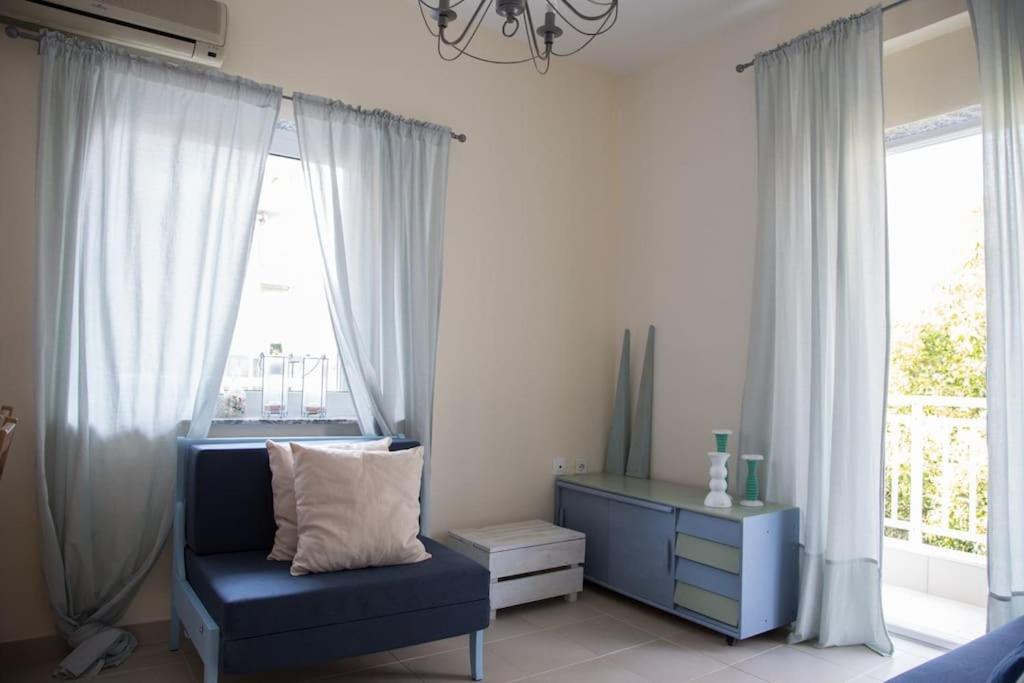 Blue Theros Apartments Paralia Dionisiou Zewnętrze zdjęcie