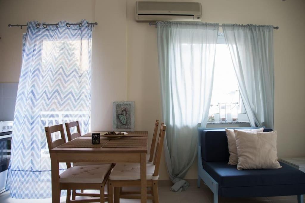 Blue Theros Apartments Paralia Dionisiou Zewnętrze zdjęcie
